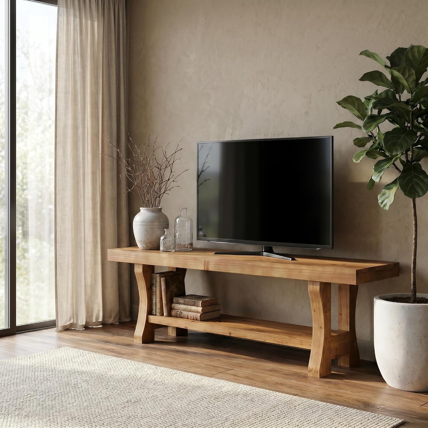 Meuble TV bas en bois massif, 140 cm avec 2 étagères et compartiments ouverts, Meuble multimédia
